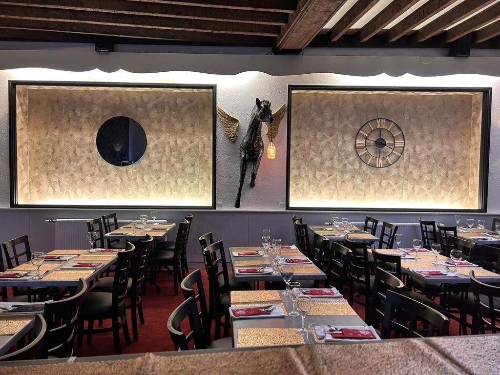 Hotel Moderne ヴィシー エクステリア 写真